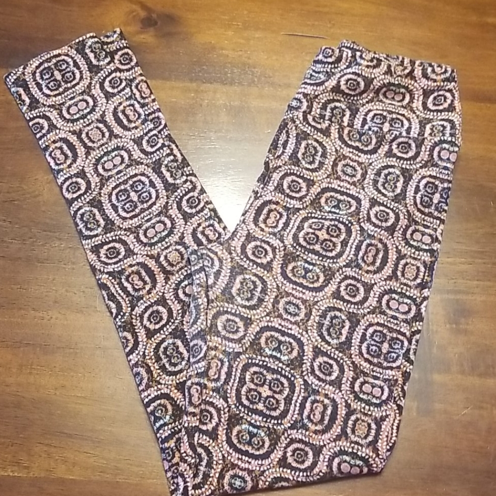 Lularoe One‎ Size leggings